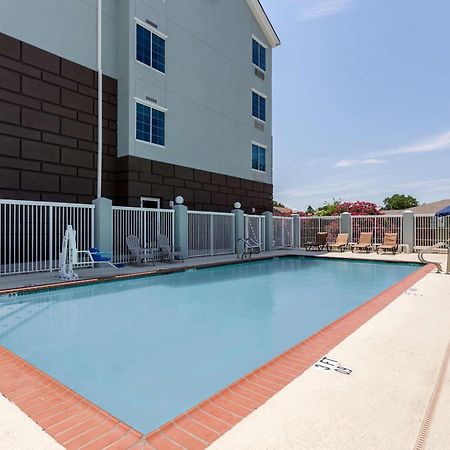 Comfort Suites New Orleans East Exteriér fotografie