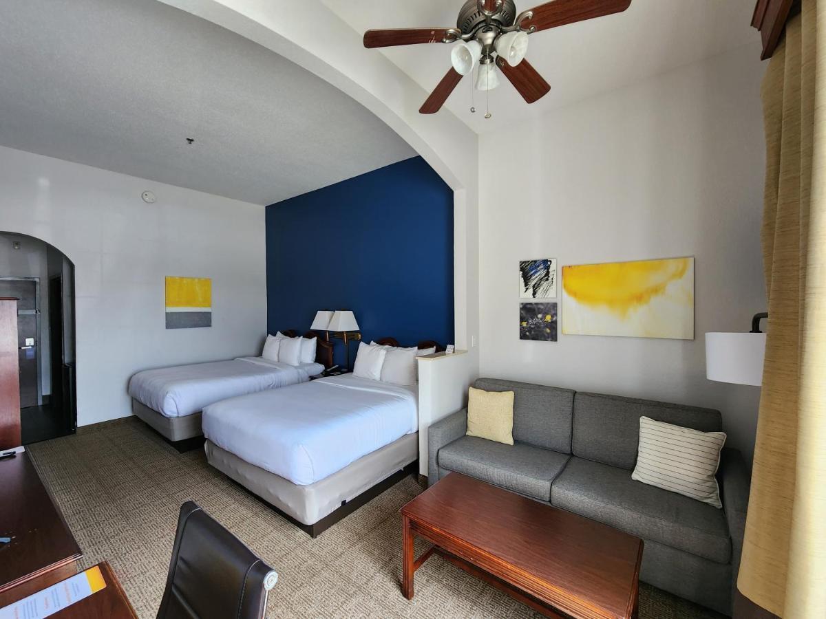 Comfort Suites New Orleans East Exteriér fotografie