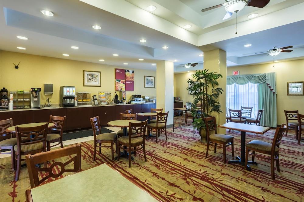 Comfort Suites New Orleans East Exteriér fotografie