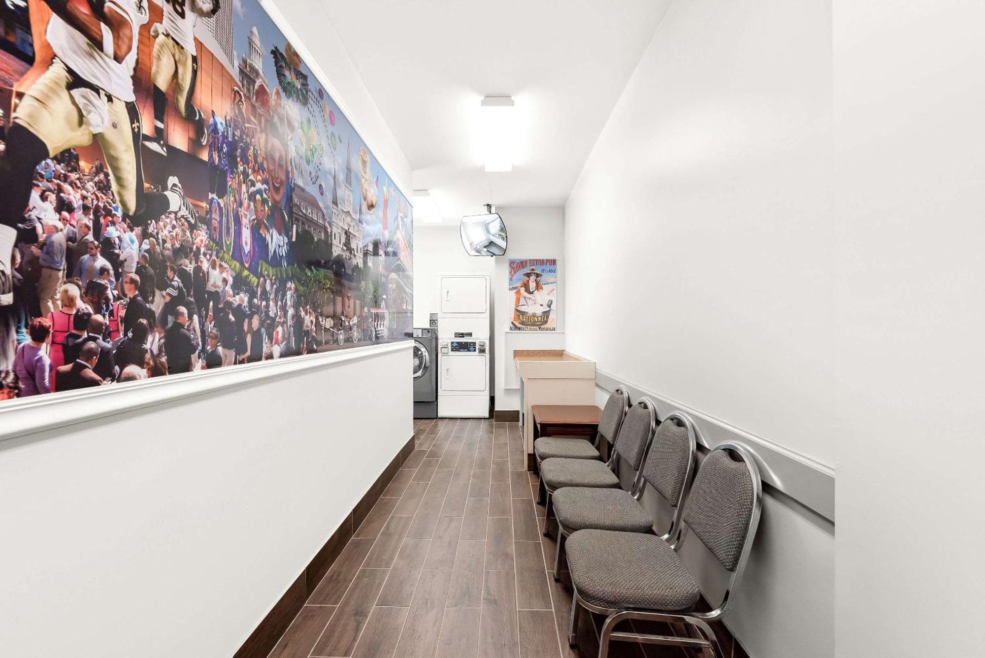 Comfort Suites New Orleans East Exteriér fotografie