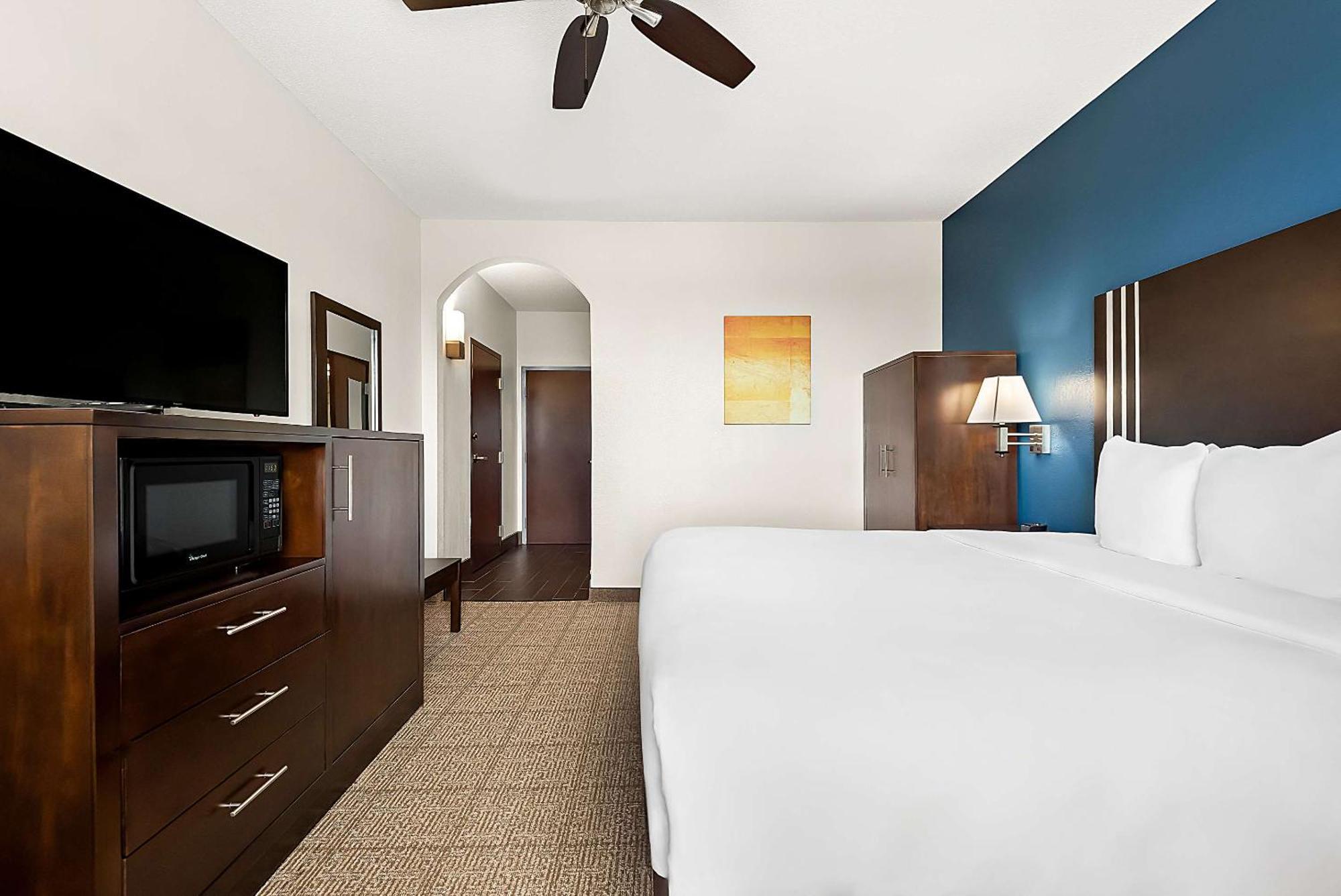 Comfort Suites New Orleans East Exteriér fotografie